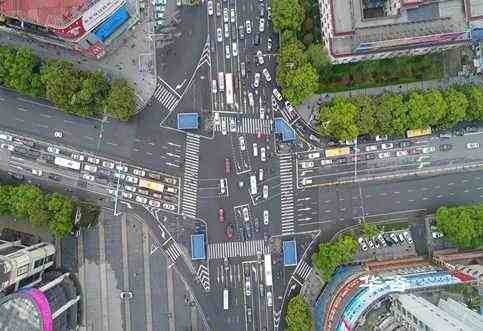 華咨公司公路技術團隊積極推進公路安全評價_打造平安公路而發力！